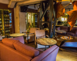 <strong>ALMATY (KASACHSTAN) </strong><br />
KOMMERZIELLES PROJEKT