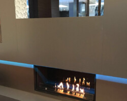 <strong>LUXEMBURG</strong><br />
KOMMERZIELLES PROJEKT