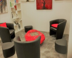 <strong>PARIS (FRANKREICH) </strong><br />
KOMMERZIELLES PROJEKT